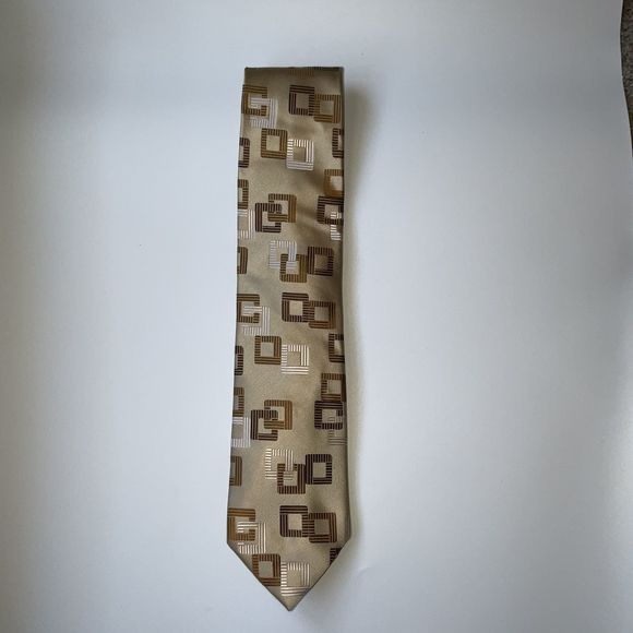 BCBG ATTITUDE Neck Tie Silk Hand Sewn - Picture 1 of 3